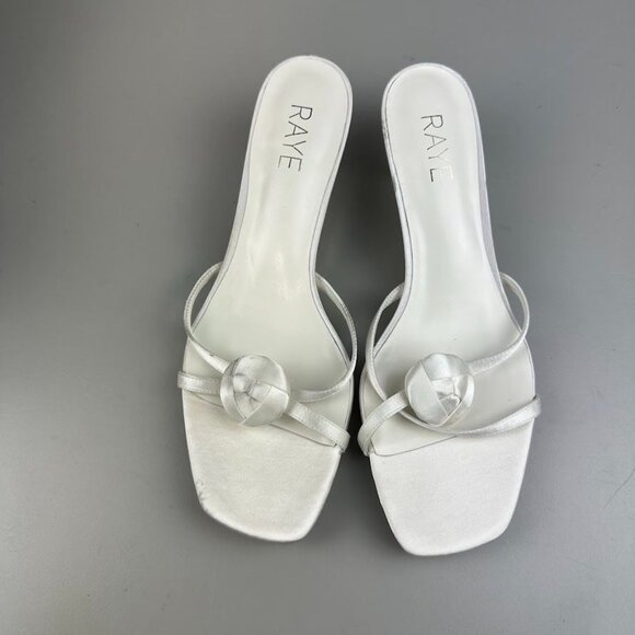 RAYE Ali Sandal in Ivory - Picture 3 of 9